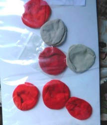 ken red beige hats